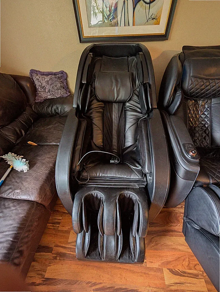 6 v4 Recliner 3D Massage Chair | Zero Gravity with Heating | Deep Tissue Shiatsu