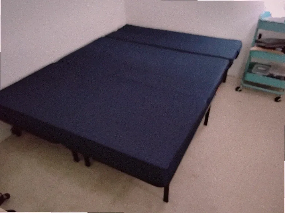 Queen Folding Foam Mattresses, Sofa Couches, Beds 6.5x 58 x 78, Excellent